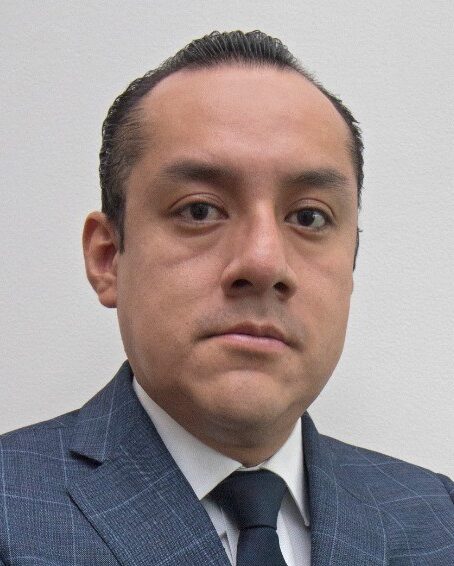 Dr Edgar A Cruz